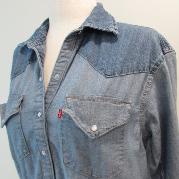 Levi's 2-Tone 100% Cotton Western Denim Pearl Snap Relaxed Button Down - Picture 5 of 16